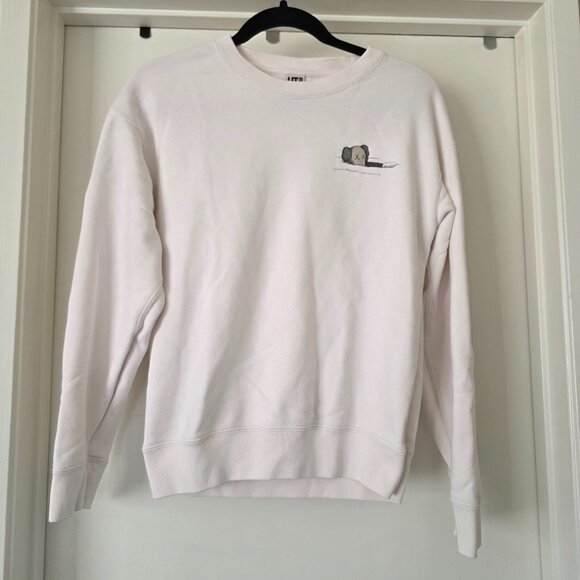 Uniqlo X Kaws UT Long Sleeve Crewneck Sweatshirt Off-White Men's Size XS - Picture 1 of 7